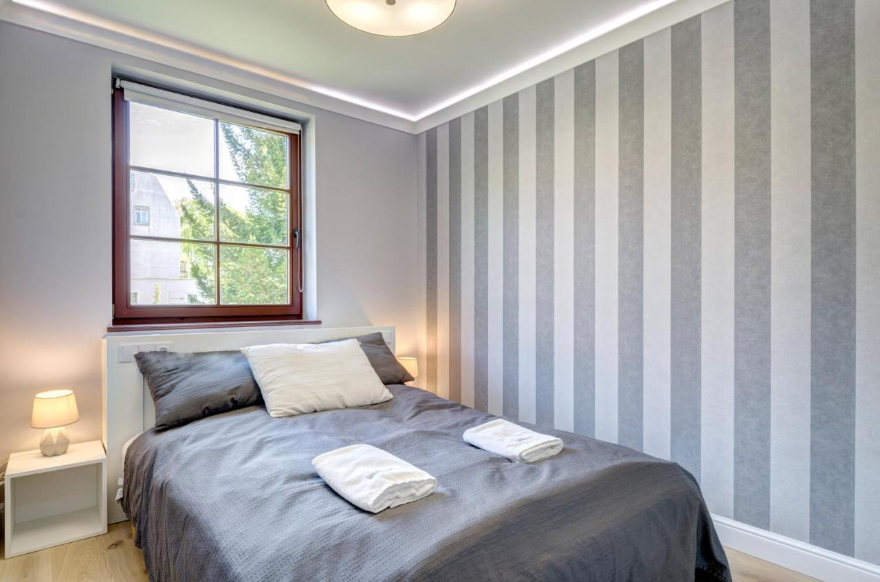 Dom & House - Apartments Karlikowska ソポト エクステリア 写真